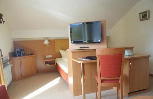 Garmisch-Partenkirchen Hotel | Hotel Garni Brunnthaler