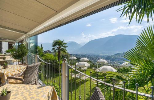 Schenna Hotel | Hotel Garni Nachtigall