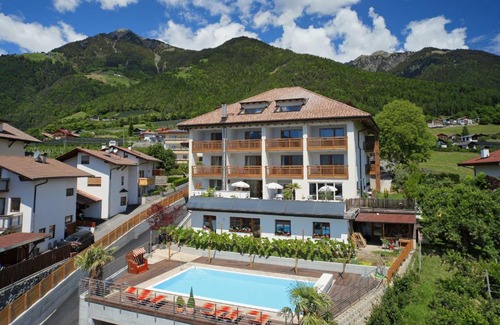 Tirolo Hotel | Hotel Garni Paler
