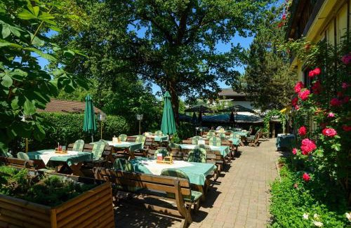 Niedernsill Hotel | Hotel Gasthof Kröll Nationalpark-Card, Bergbahnen, Großglockner, Restaurant mit regionaler Küche