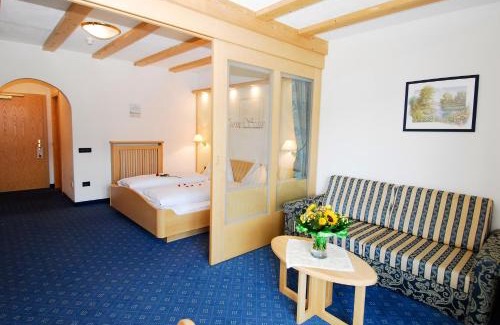 Marlengo Hotel | Hotel Gasthof Waldschenke