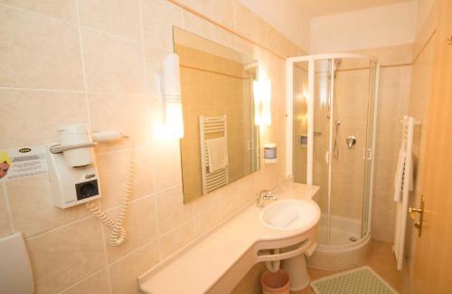 Bressanone Hotel | Hotel Goldenes Roessl-adults only
