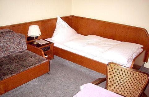Landstuhl Hotel | Hotel Goldinger