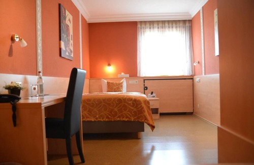 Schwandorf Hotel | Hotel Grabinger