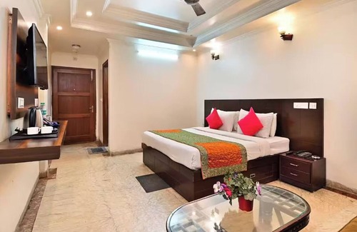 Mahipalpur Resort | Hotel Grace