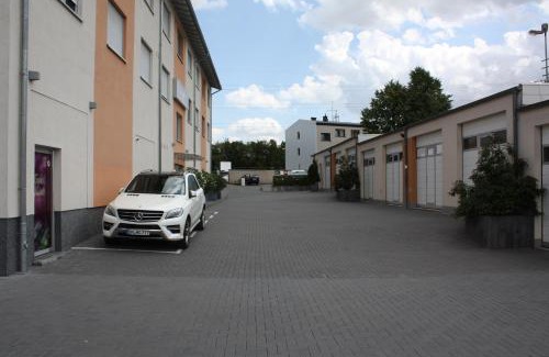Rhein-Erft-Kreis District Hotel | Hotel Grand Tour