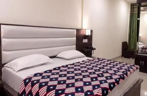 Kharar Hotel | Hotel Green Park