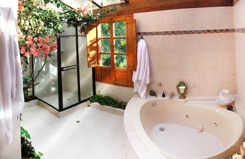 Cota Hotel | Hotel Hacienda Rincón de la Montaña