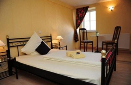 Fulda House | Hotel Hirsch Garni