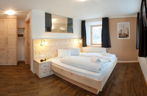 St. Valentin auf der Haide Hotel | Hotel Hofer