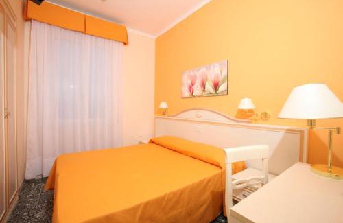 Senigallia Hotel | Hotel Hollywood