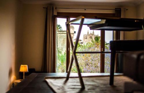 El Jonquet Hotel | Hotel Hostal Cuba