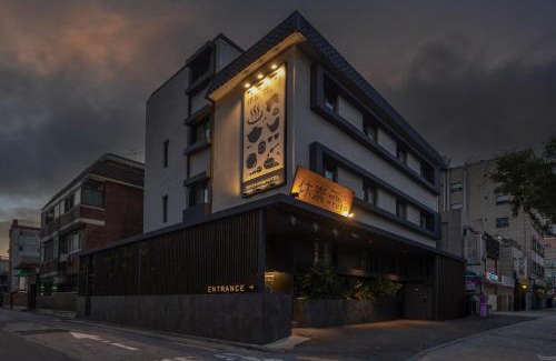 Gaebong-dong Hotel | Hotel Hyuso Guro