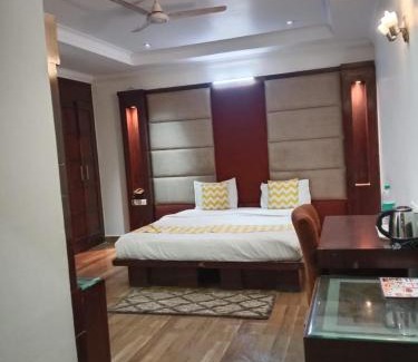 Kalkaji Apartment | Hotel Imp Inn - Nehru Enclave
