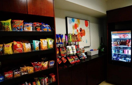 Aurora House | Hotel in Denver area located on premise of Southlands