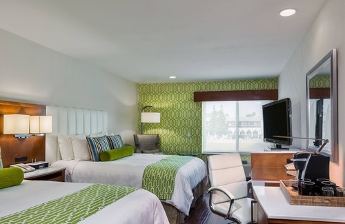 Anaheim Resort Hotel | Hotel Indigo Anaheim by IHG