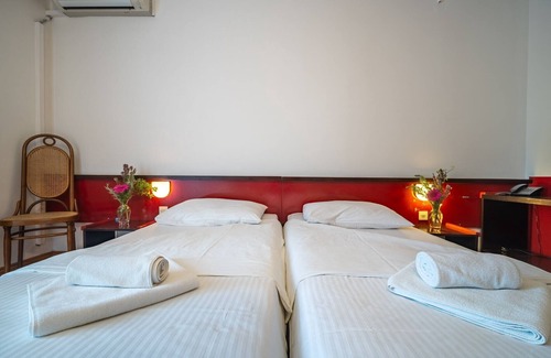 Cove Rogacic House | Hotel Issa - Double Room Sea View 54