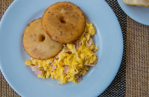 Santa Cruz de Mompox Hotel | Hotel Jardines Evans By GEH Suites