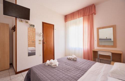 Cagnona Hotel | HOTEL JOLANDA