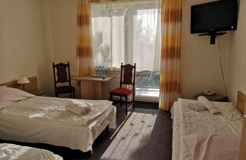 Konin Hotel | Hotel Kakadu