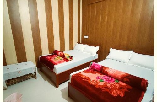 Sarnath House | Hotel Kashi Nest Near Dakshin Mukhi Hanuman ji Temple - Fully Air Conditioning Hotel