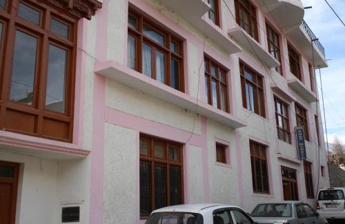 Leh Hotel | Hotel Khan Manzil