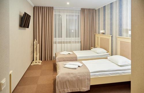 Mostyska Hotel | Hotel Korona