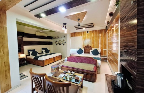 Ahmedabad Hotel | Hotel Krishna Ahmedabad