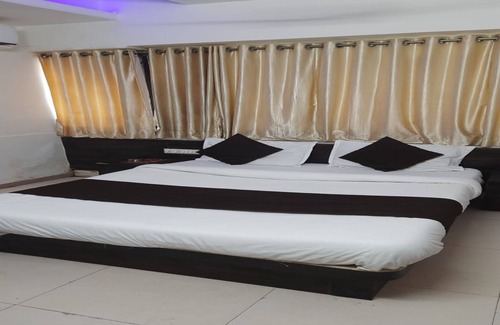 Ahmedabad Hotel | Hotel Kumkum