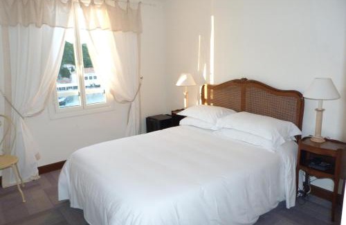 Bonifacio Hotel | Hotel la Caravelle