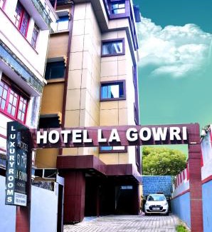 Stuart Hill Hotel | Hotel La Gowri, Coorg