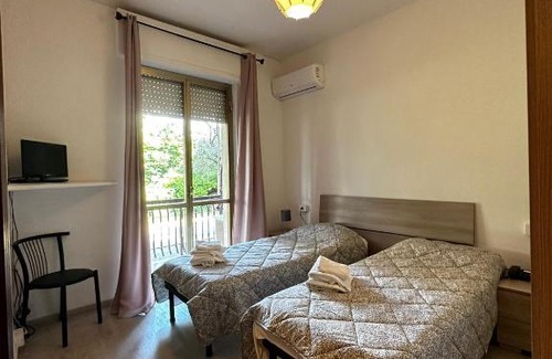 Marina di Carrara Hotel | hotel La pineta