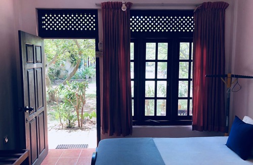 Negombo Hotel | Hotel Lagoon Paradise
