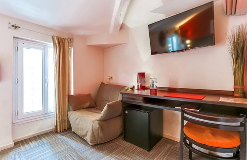 Cannes City Centre Hotel | Hotel Le Mistral