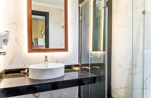 Belvedere Hotel | Hotel Les Ambassadeurs