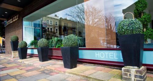 West Brompton Hotel | Hotel Lily