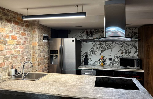 Zona Rosa Apartment | Hotel Lleras Park IV