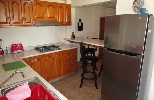 La Paz Hotel | Hotel Lorimar