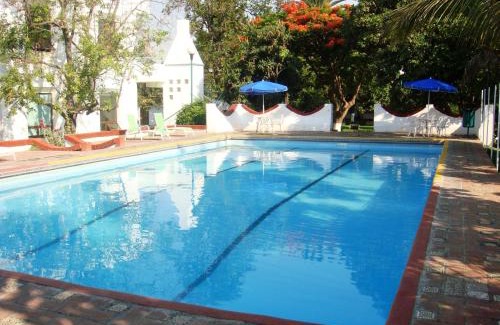 Calzada Madero Hotel | Hotel Los Olivos Spa