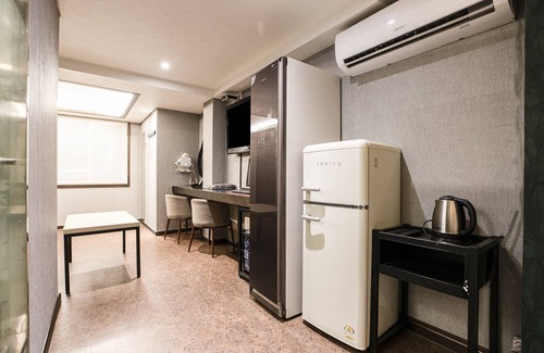 Bangi-dong Hotel | Hotel Louize