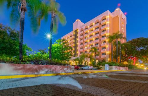 Tres Rios Hotel | Hotel Lucerna Culiacan