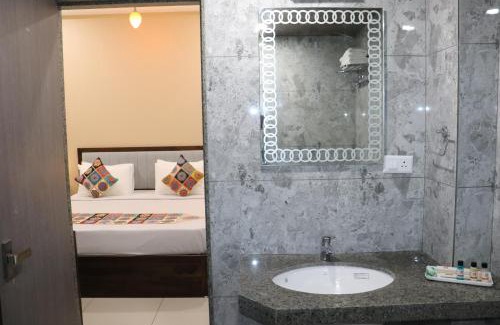 Jaisalmer Hotel | Hotel M R Paradise