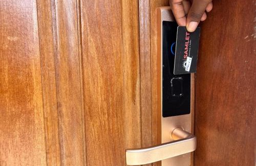 Yaounde Hotel | HOTEL MAA MEVFOU Hmm