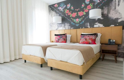 Nazare Hotel | Hotel Magic