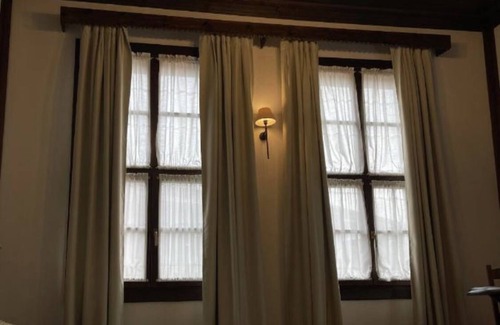 Berat Hotel | Hotel Mangalemi