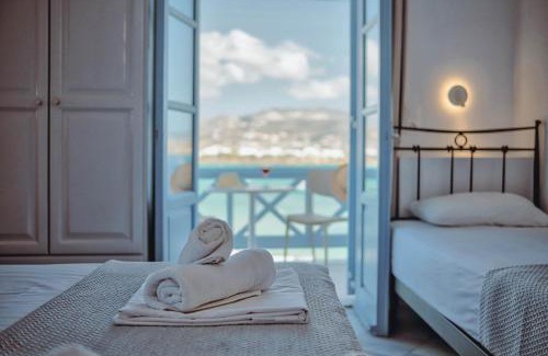 Antiparos Hotel | Hotel Mantalena