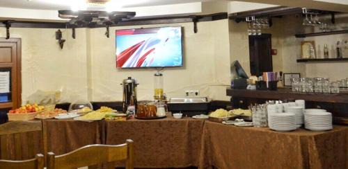 Polyanytsya Hotel | Hotel Marilen