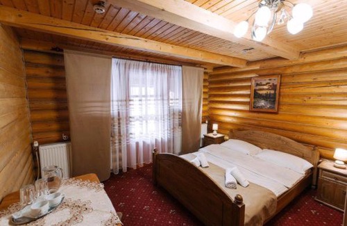 Polyanytsya Hotel | Hotel Marilen