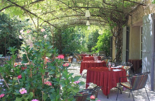 L'Isle-sur-la-Sorgue Hotel | Hotel Mas De Cure Bourse