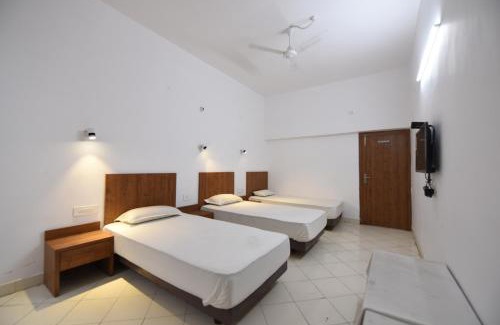 Gorakhpur Hotel | Hotel Mayur